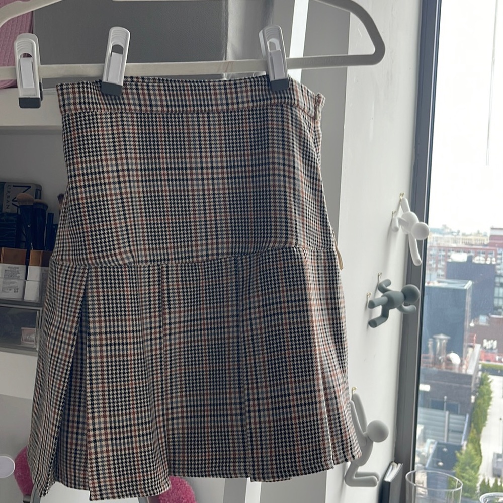 PLEATED PLAID SKIRT